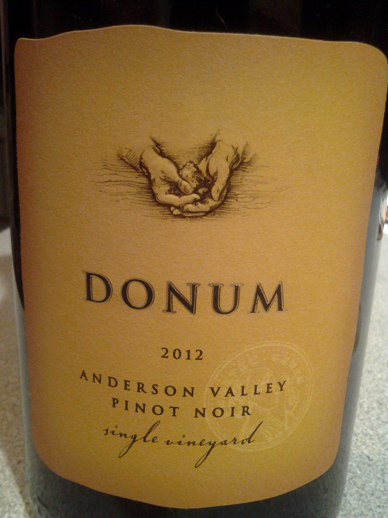 Donum 2012 Anderson Valley Pinot Noir
