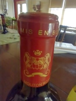 2004 Chateau Mouton Rothschild capsule